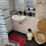 1-room 아파트 *