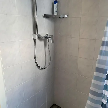 1-room *
